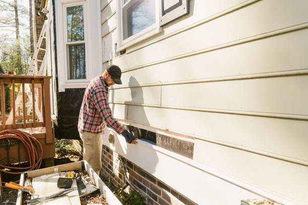 Trusted Emergency Siding Repair service in Groveland, FL - Creative Siding